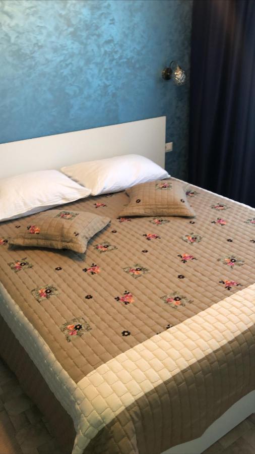 Laguna Albastra Residence Piatra Neamt Bagian luar foto